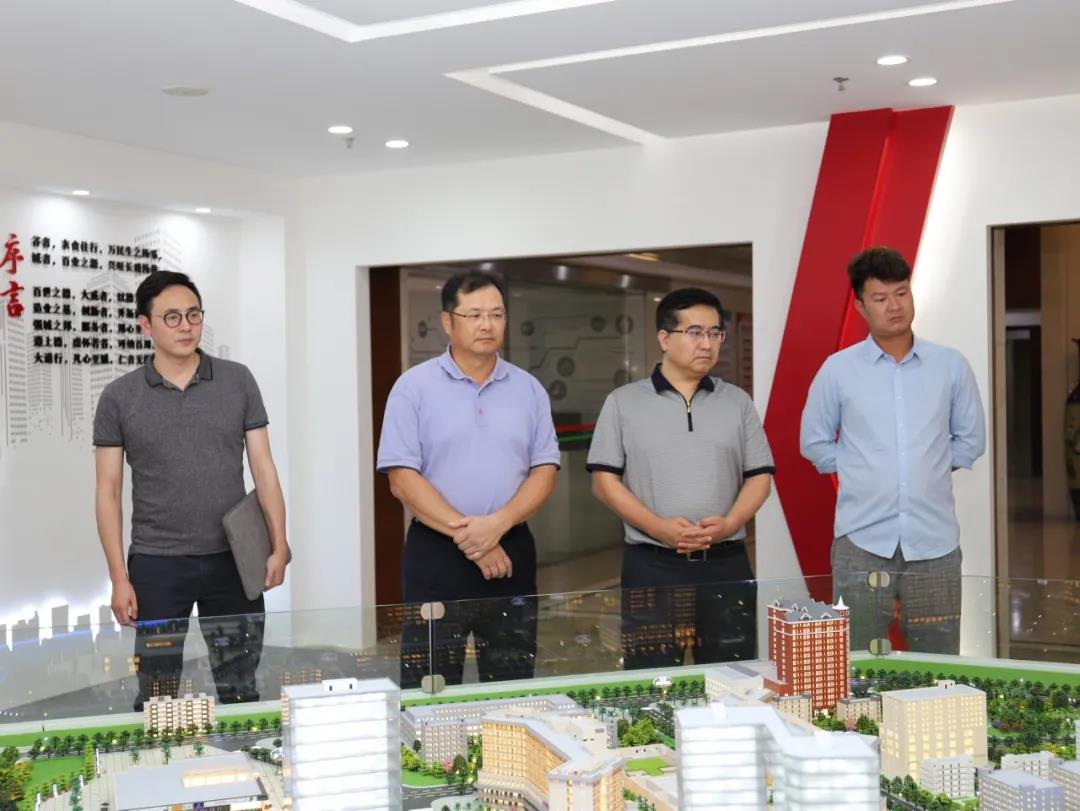 盛高投資有限公司駱蔚峰總裁一行蒞臨谷城集團調(diào)研指導(dǎo)