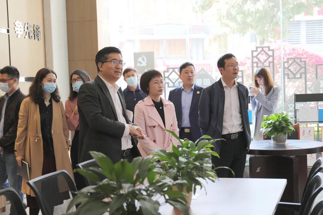 廣州白云區(qū)均禾街黨工委書記郭惠華一行蒞臨谷城集團調研指導